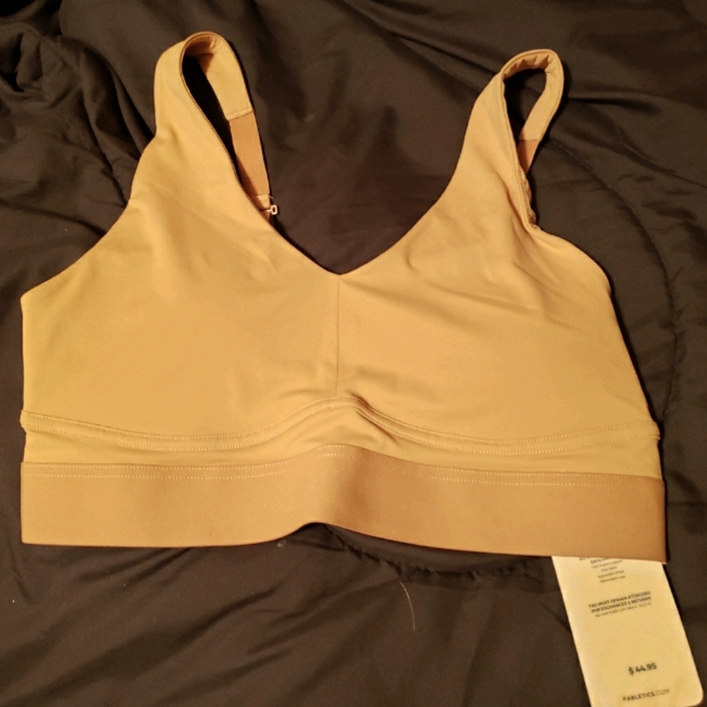 Brand new Fabletics sports bra bralette